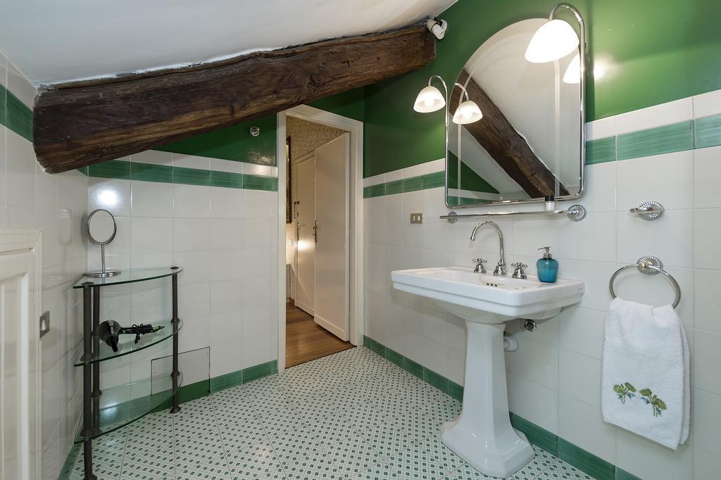 B&B Il Quadrifoglio Sciolze Екстериор снимка